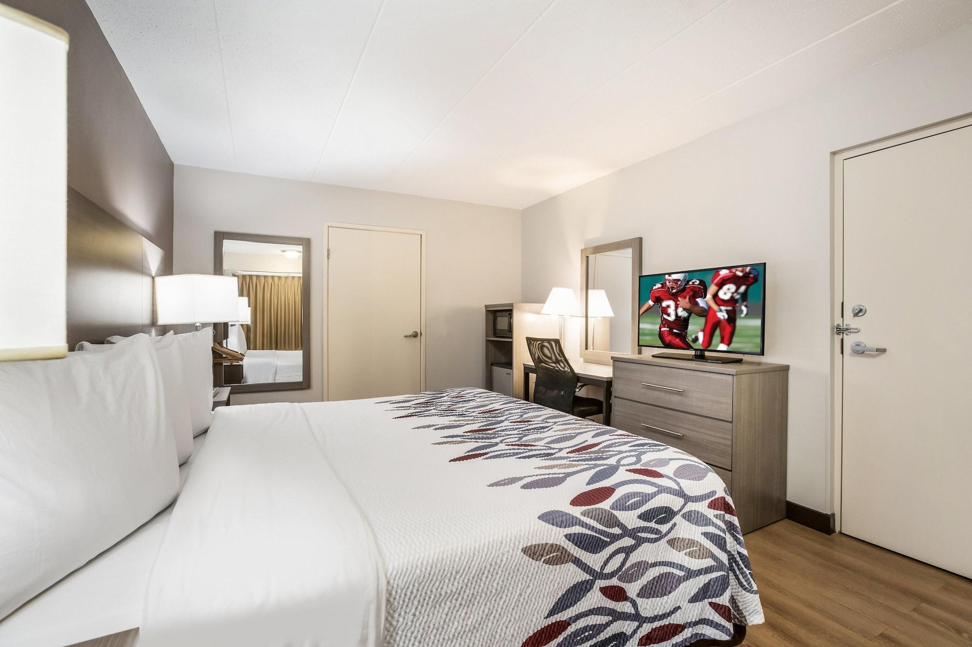 Red Roof Inn Lansing West - Msu Екстериор снимка